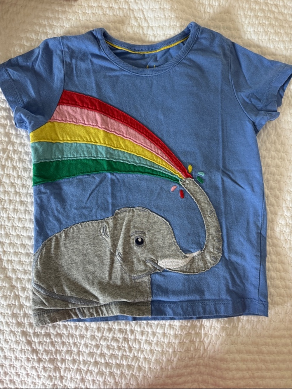 Mini Boden Short-Sleeve Tee with Elephant & Rainbow Appliqué, size 4-5Y